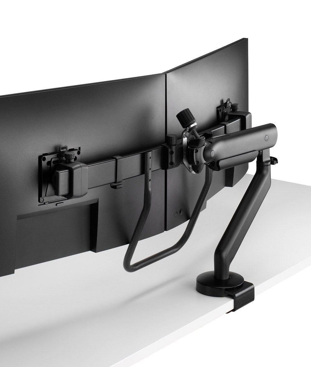 Brazo articulado para dos monitores de gran tamaño Flo X