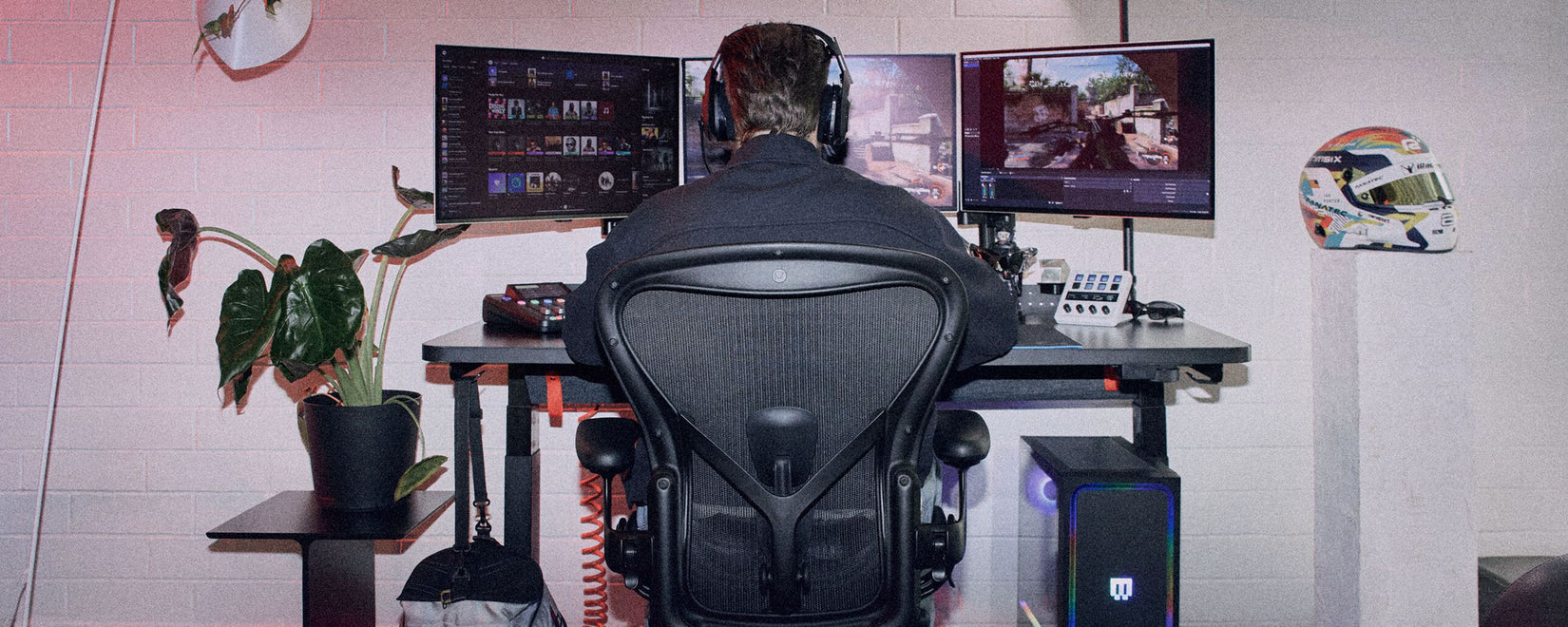 An image on Herman Miller ES
