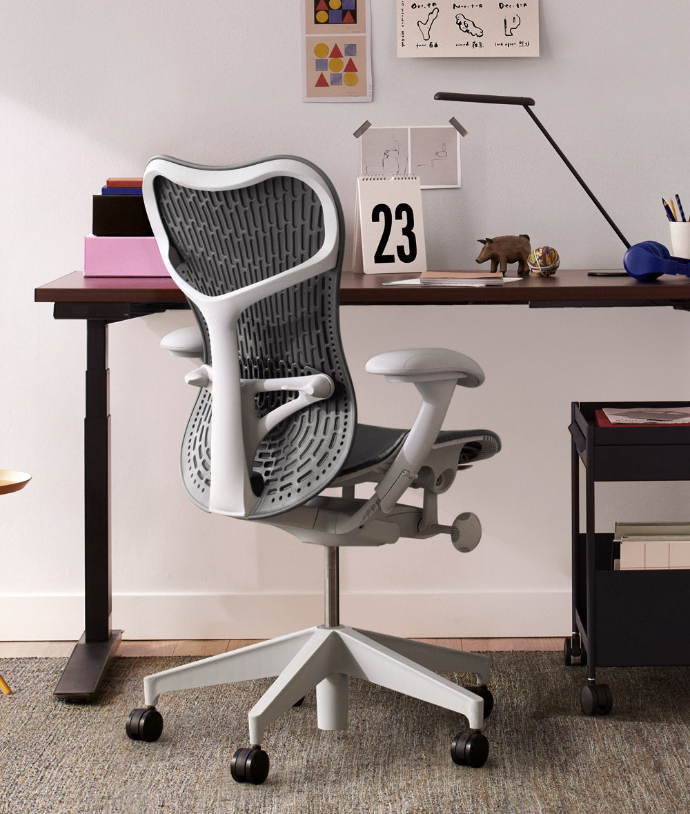 Silla de oficina Mirra 2 Butterfly grafito